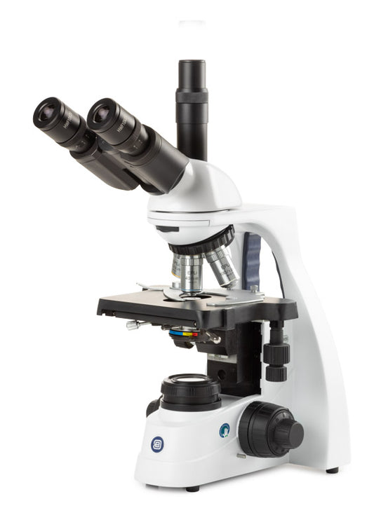 Microscopio Trinocular bScope, Óptica Infinita IOS E-Plan 4x-100x BS.1153-EPLi
